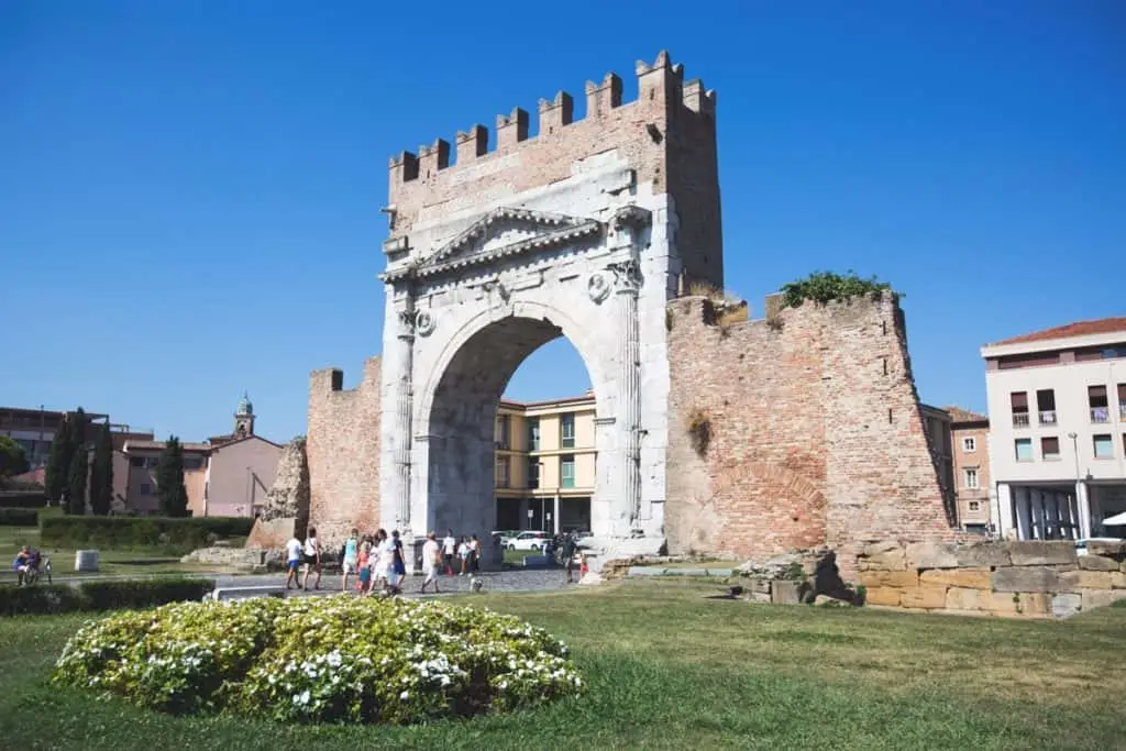 Arco d'Augusto