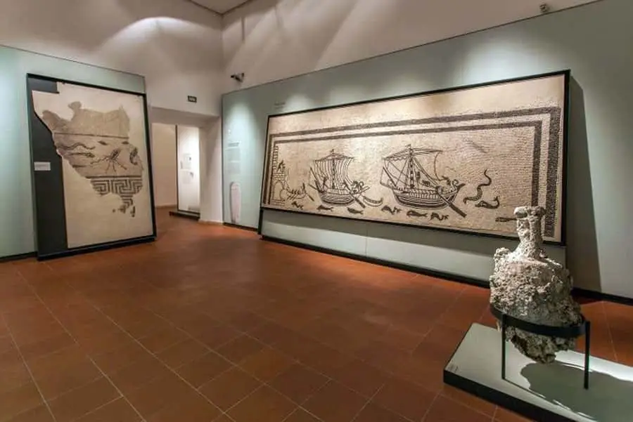 Museo della città "Luigi Tonini"