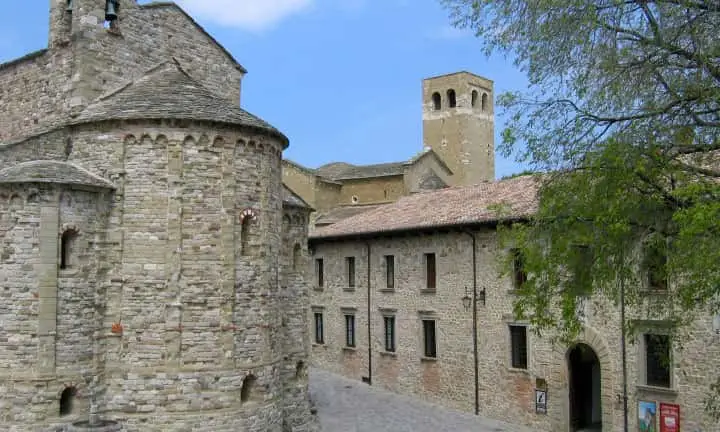 Torre civica (Torre campanaria)