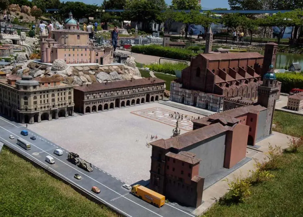 Piazza Maggiore, Bologna