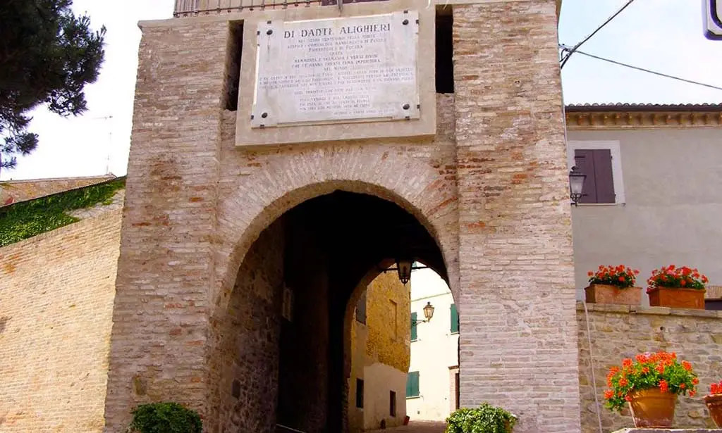 Fiorenzuola di Focara