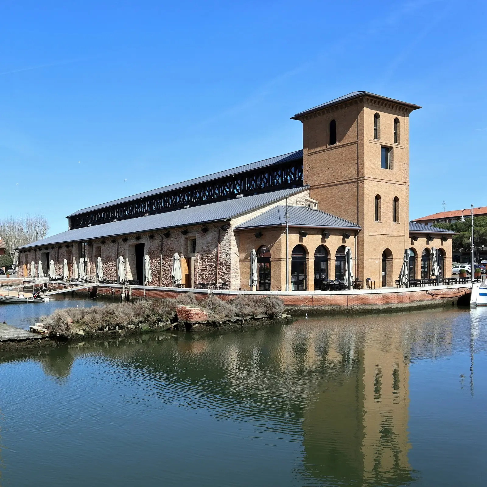 Il magazzino storico del sale nella Darsena di Cervia