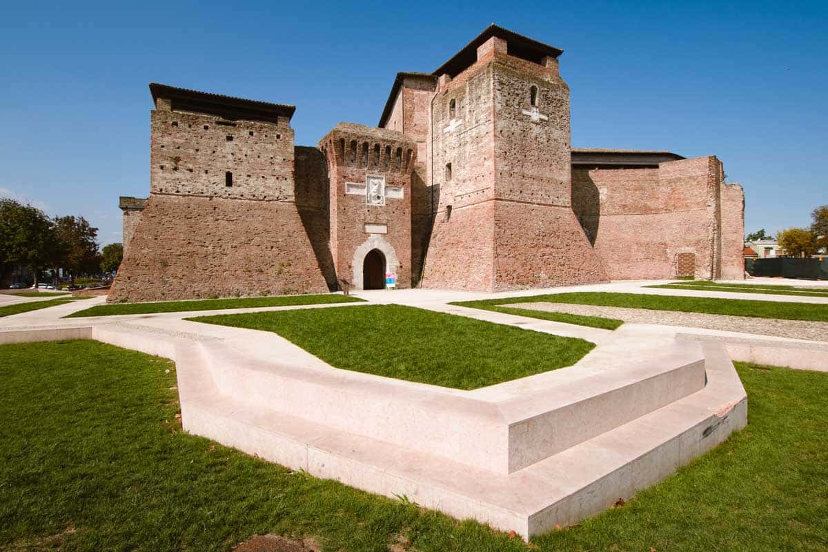 Castel Sismondo, Rimini: cosa vedere, orari e mappa - Romagna.net